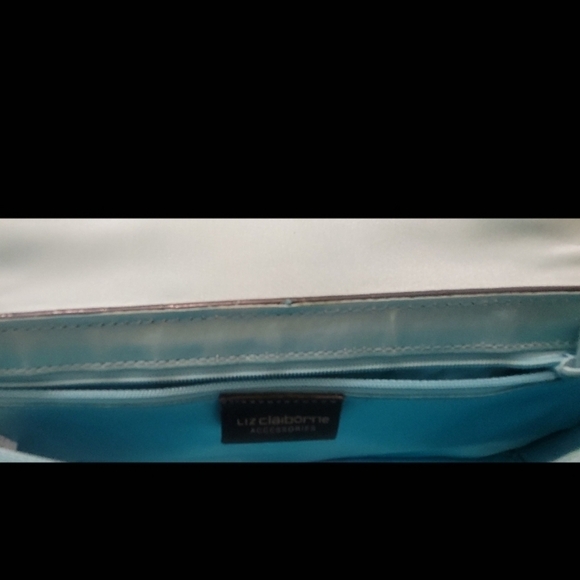 Black Handbag By Liz Claiborne - Picture 4 of 6